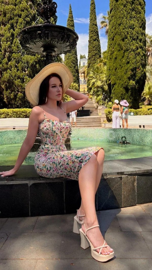 thumb_1500108_1920_1920_0_0_fit (1).jpg